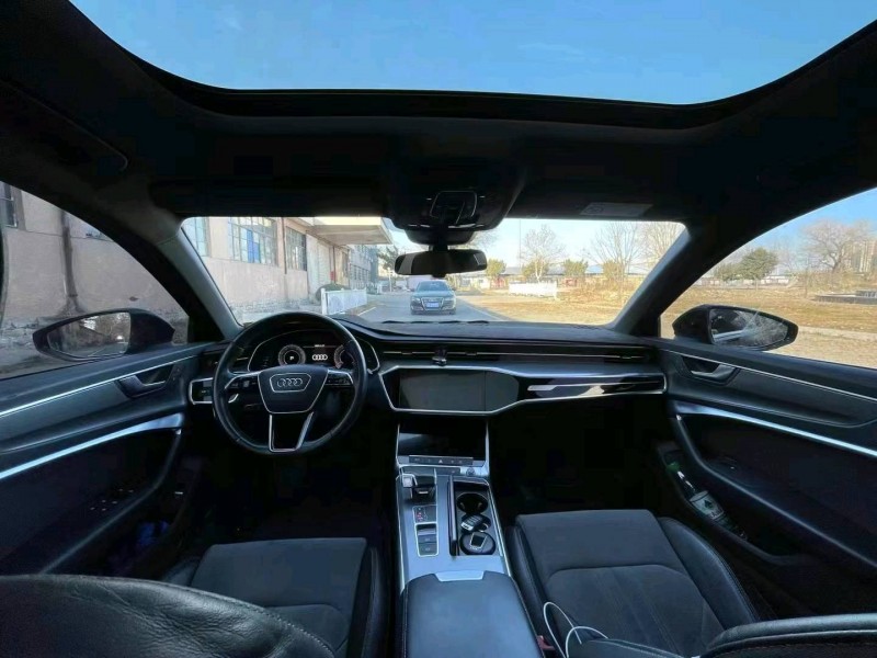 济宁19年奥迪A6L8