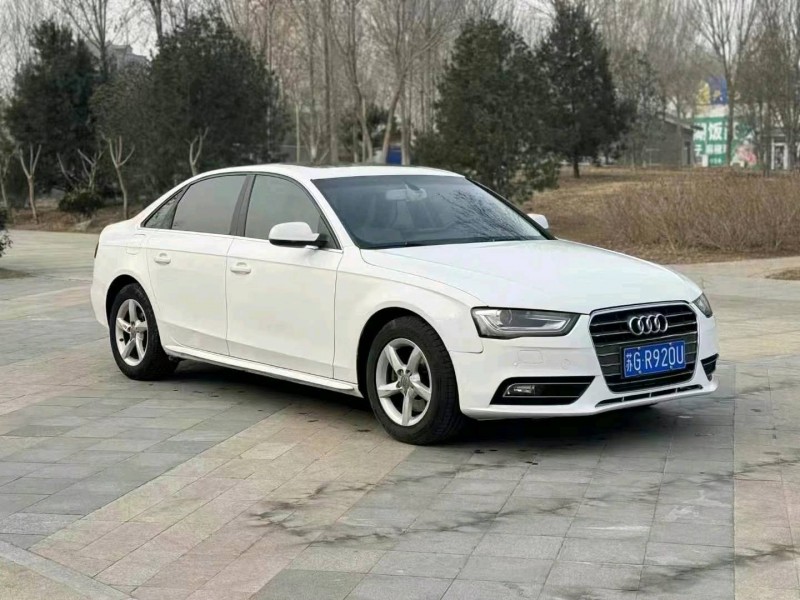 济宁14年奥迪A4L3
