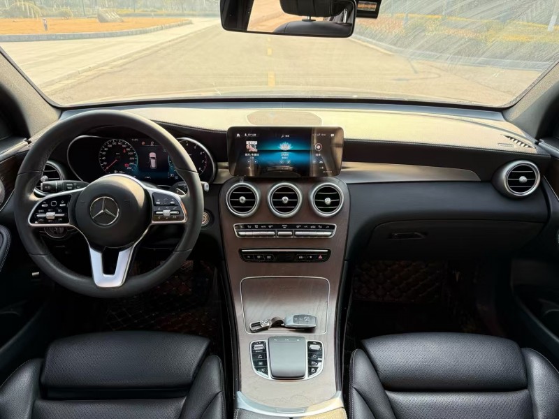 盐城22年奔驰GLC6