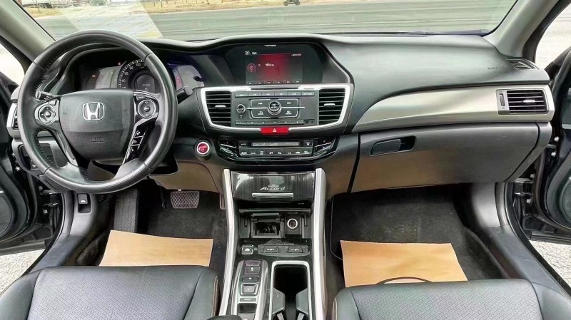 廊坊18年本田雅阁6