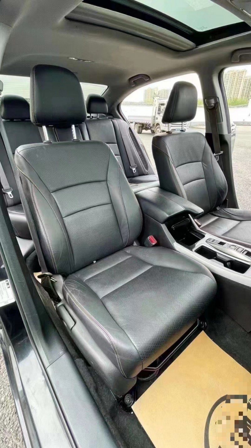 廊坊18年本田雅阁7