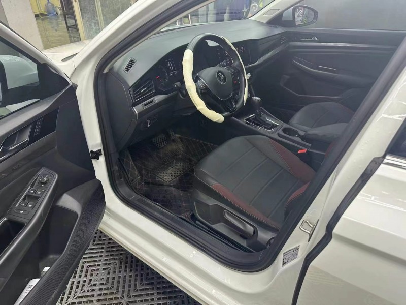 保定22年大众宝来7