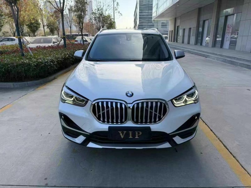 济宁22年宝马X11
