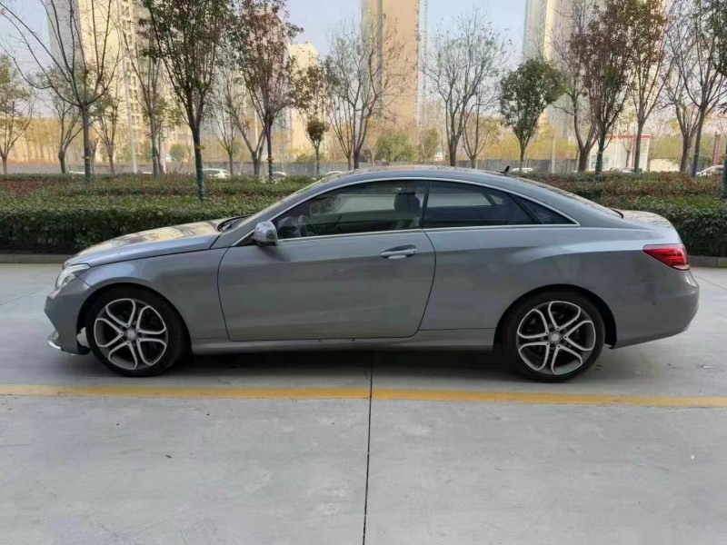 济宁16年奔驰E7