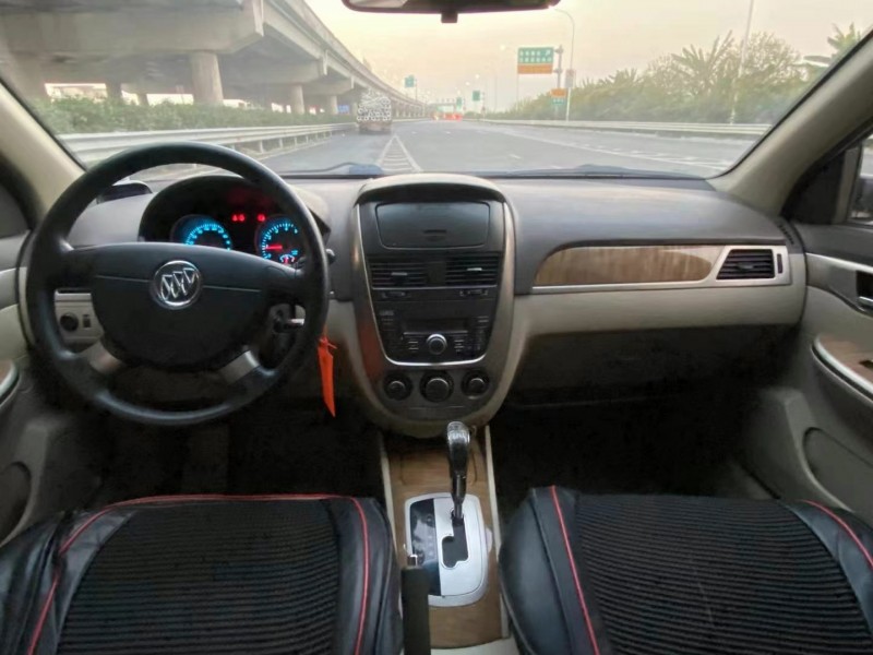 广州15年别克凯越9