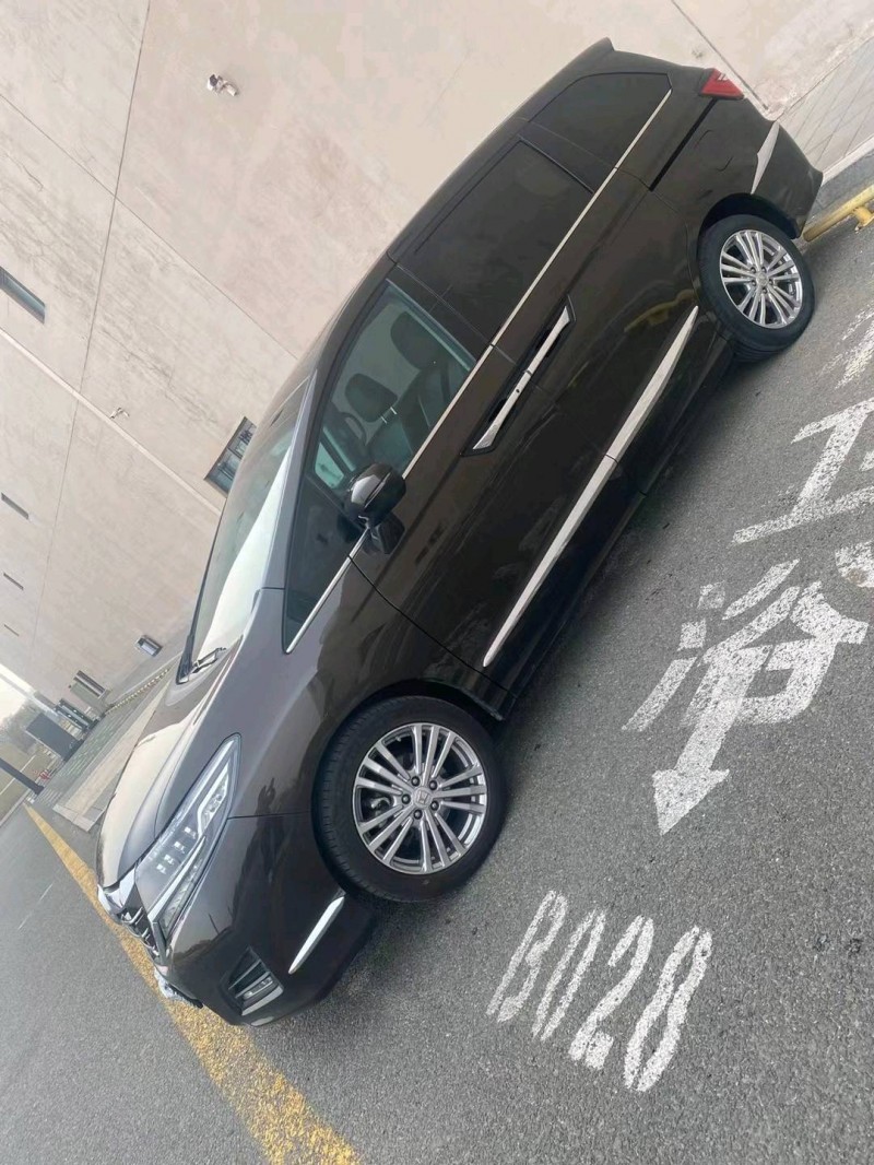 营口17年本田艾力绅2