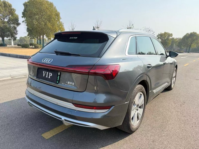 盐城23年奥迪E-tron纯电5