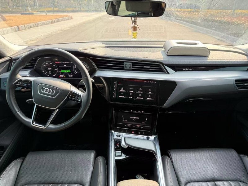 盐城23年奥迪E-tron纯电6