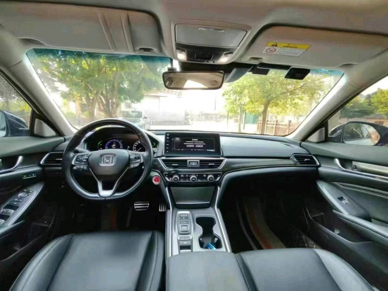 佛山22年本田雅阁6