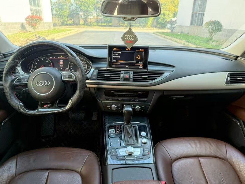 盐城16年奥迪A7L6