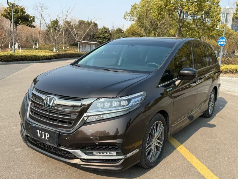 盐城19年本田艾力绅2