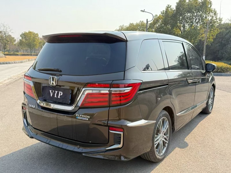 盐城19年本田艾力绅5