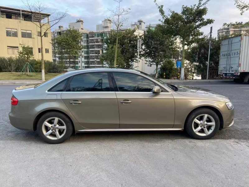 广州13年奥迪A4L4
