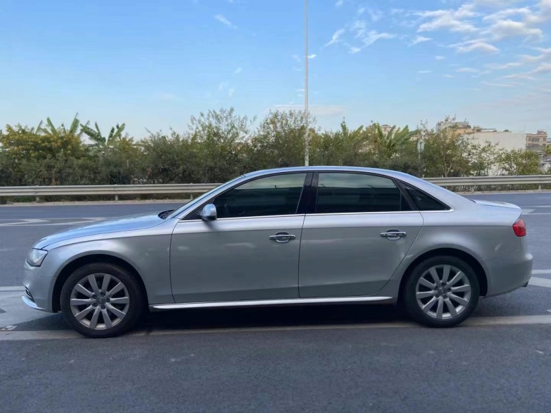 广州14年奥迪A4L8