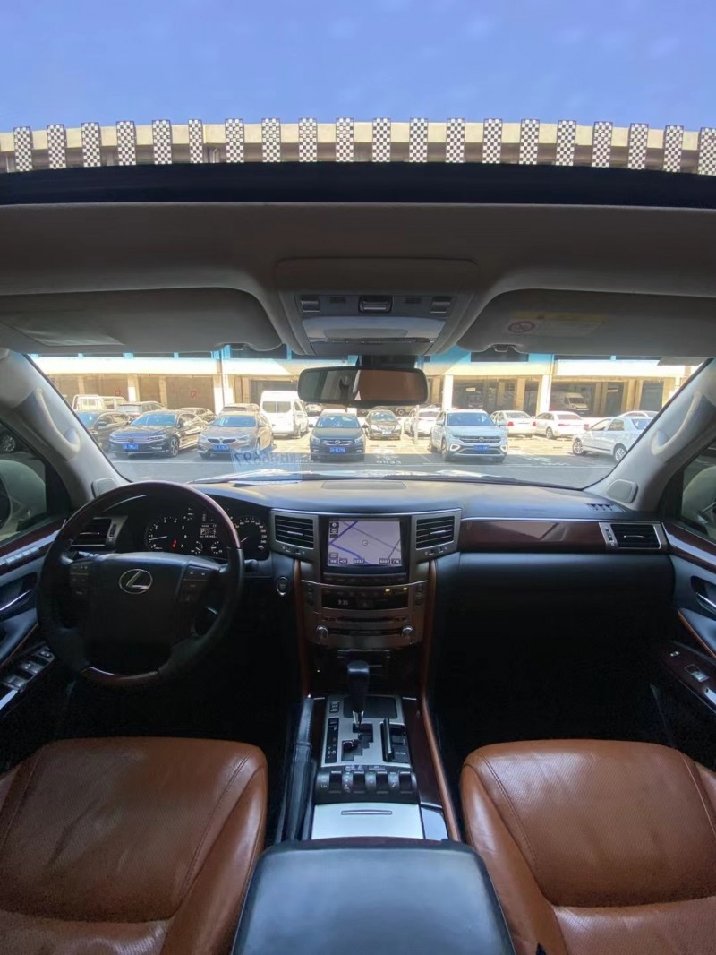 營口13年雷克薩斯LX6