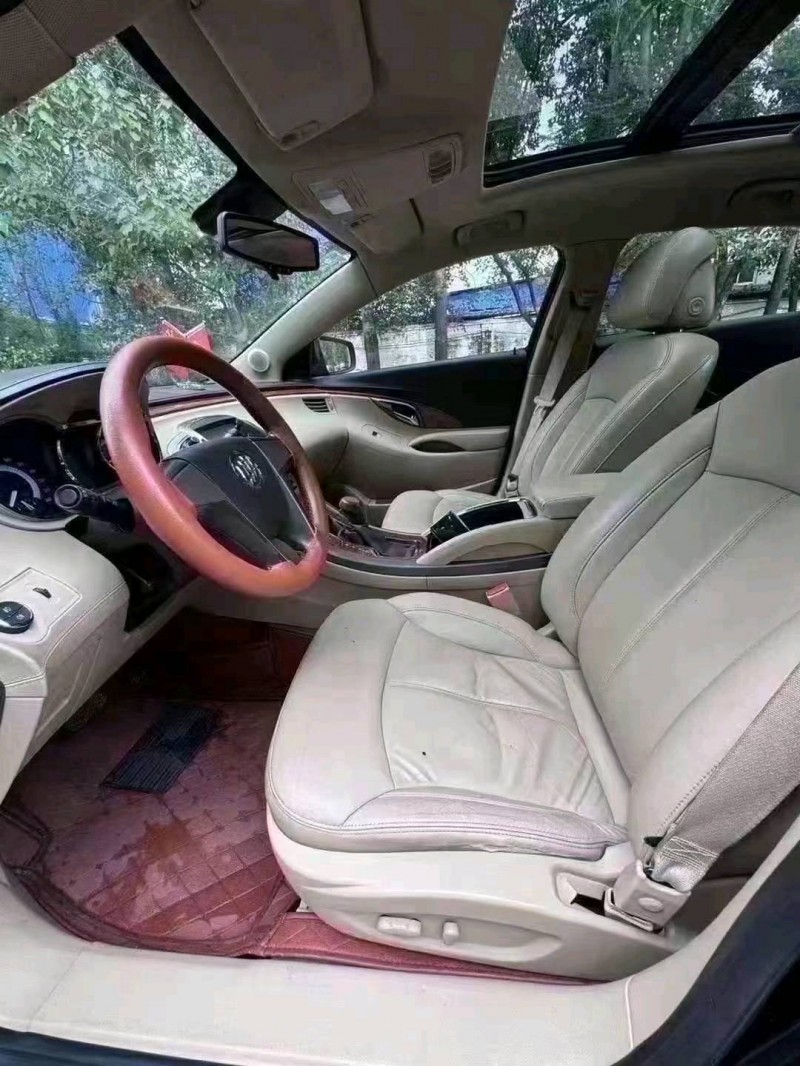 菏泽12年别克君越4