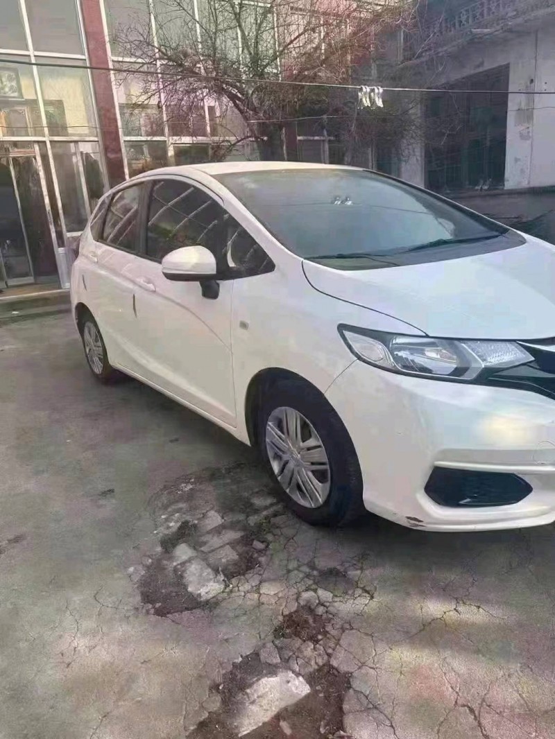 菏泽18年本田飞度2