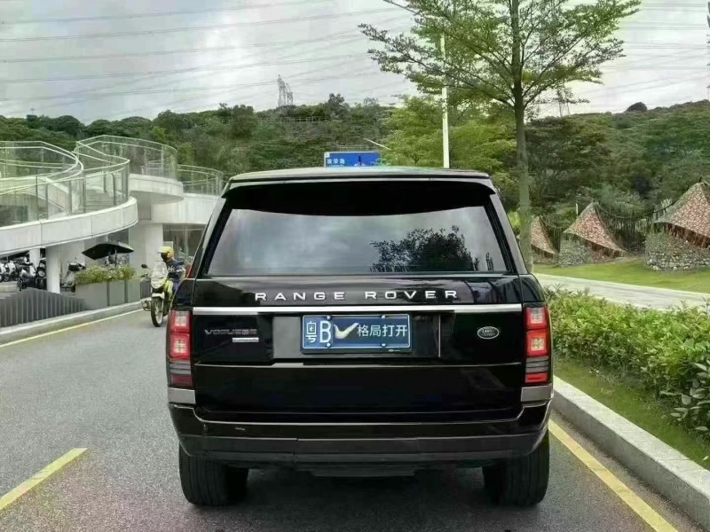 深圳17年路虎揽胜运动9