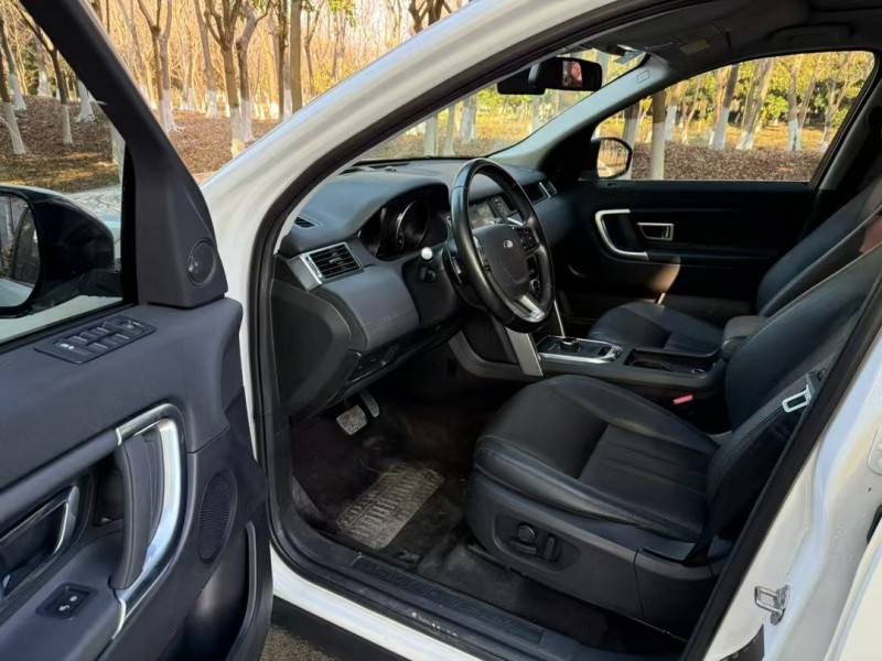 盐城17年路虎发现7