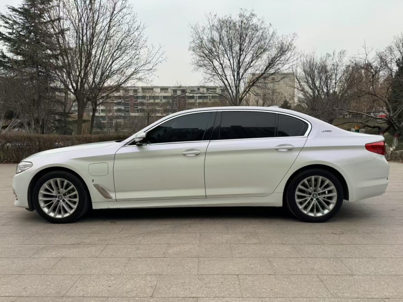 保定19年宝马5系4