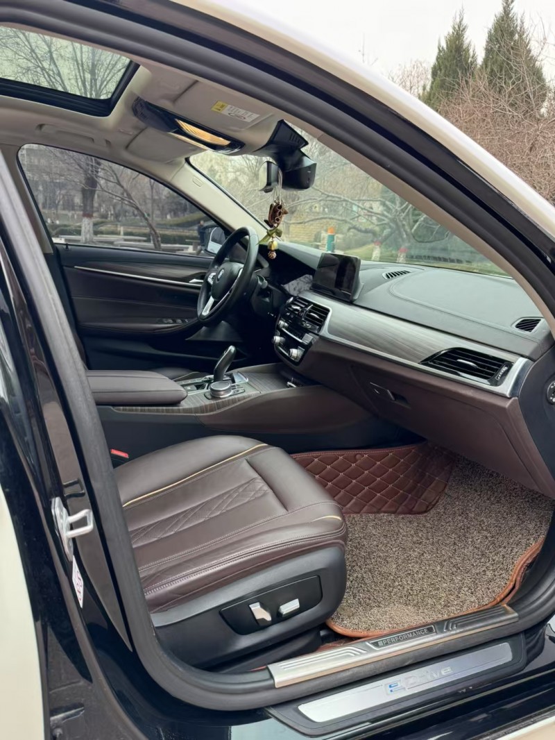 保定19年宝马5系5