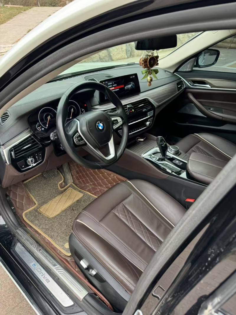 保定19年宝马5系7