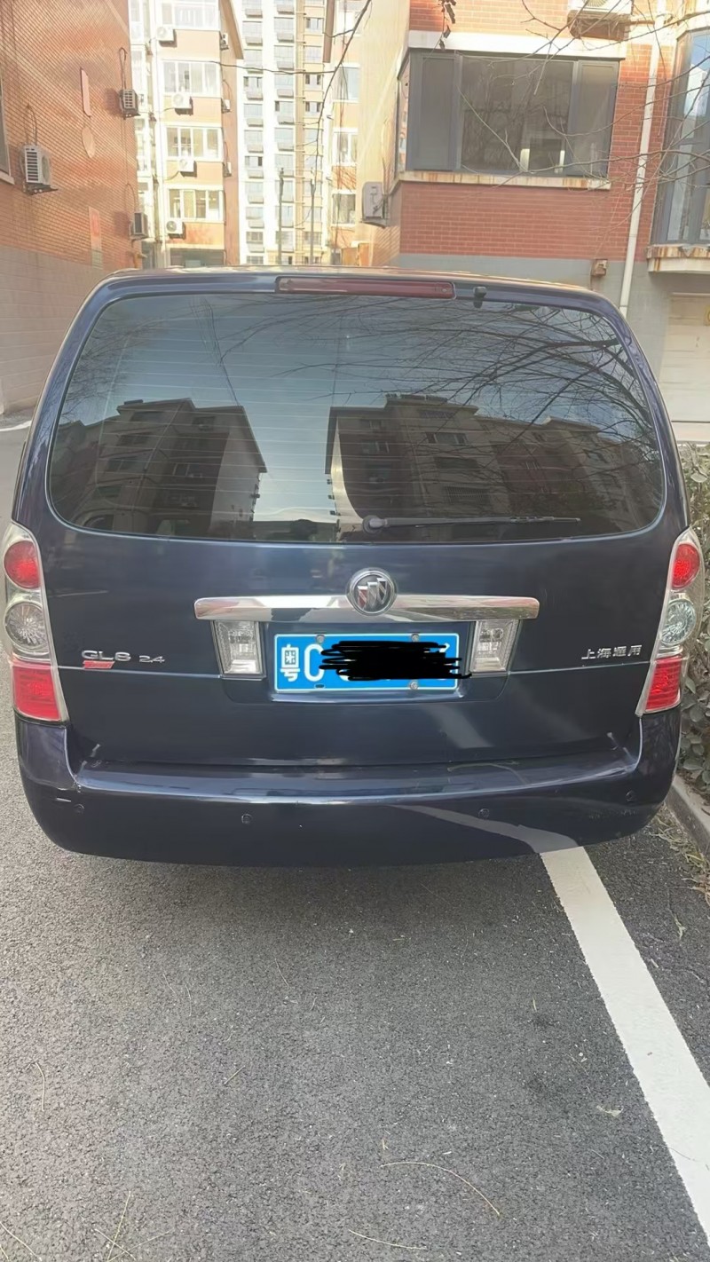 保定15年别克GL87