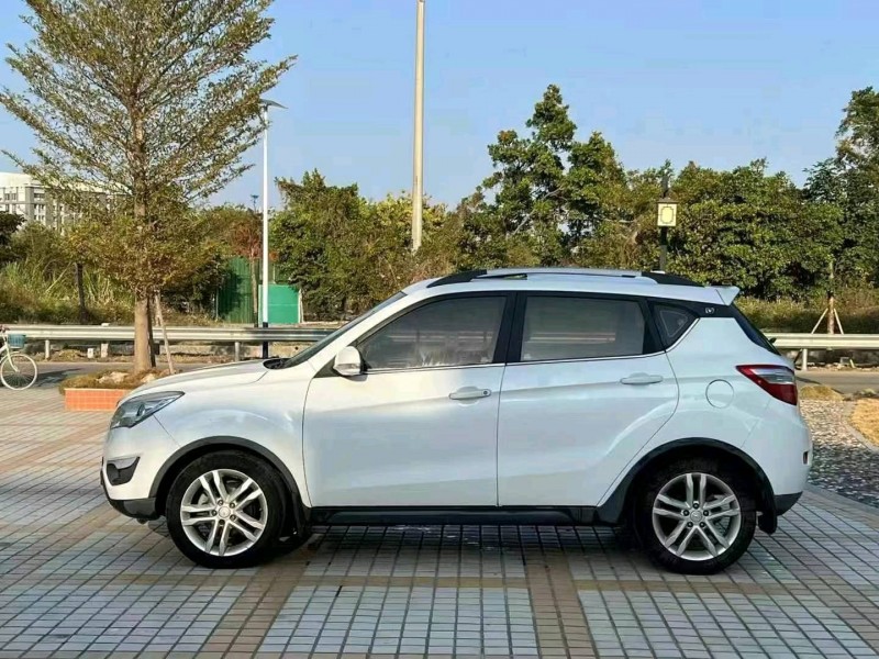 佛山16年長安汽車CS353