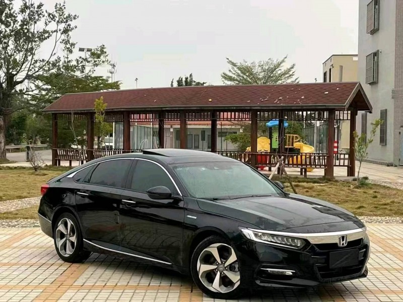 佛山20年本田雅阁2