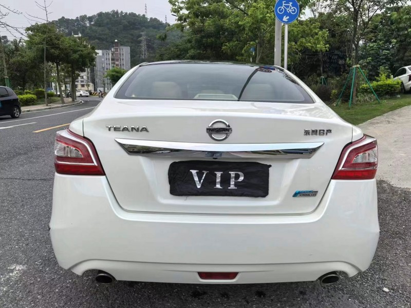 广州13年日产天籁4