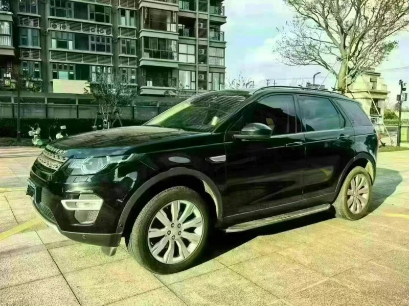 徐州19年路虎发现3