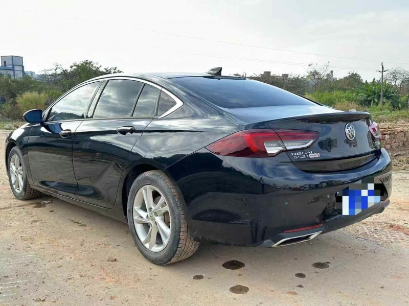 广州21年别克君威4