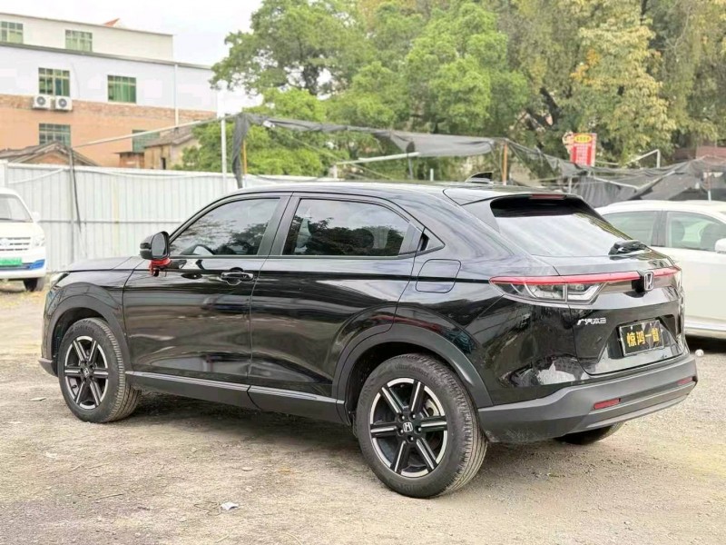 广州23年本田缤智8