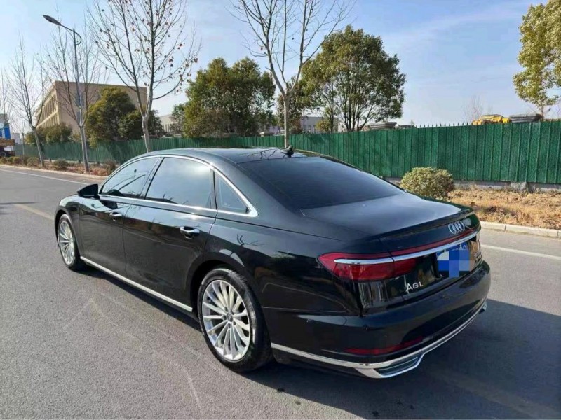 徐州20年奥迪A8L4