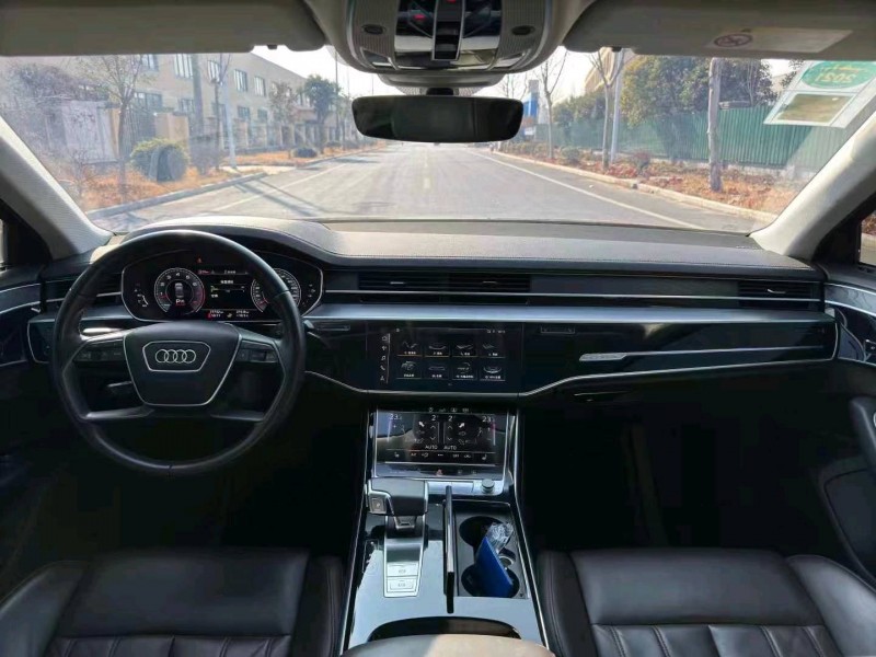 徐州20年奥迪A8L8