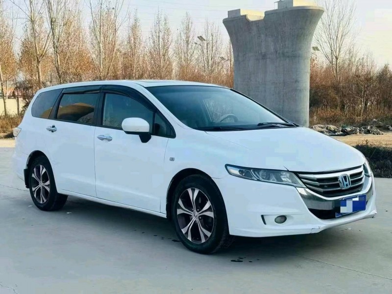 枣庄13年本田雅阁2