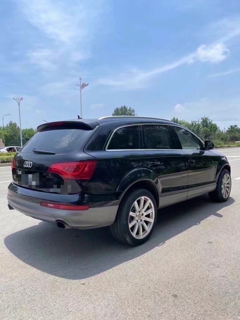 枣庄13年奥迪Q78