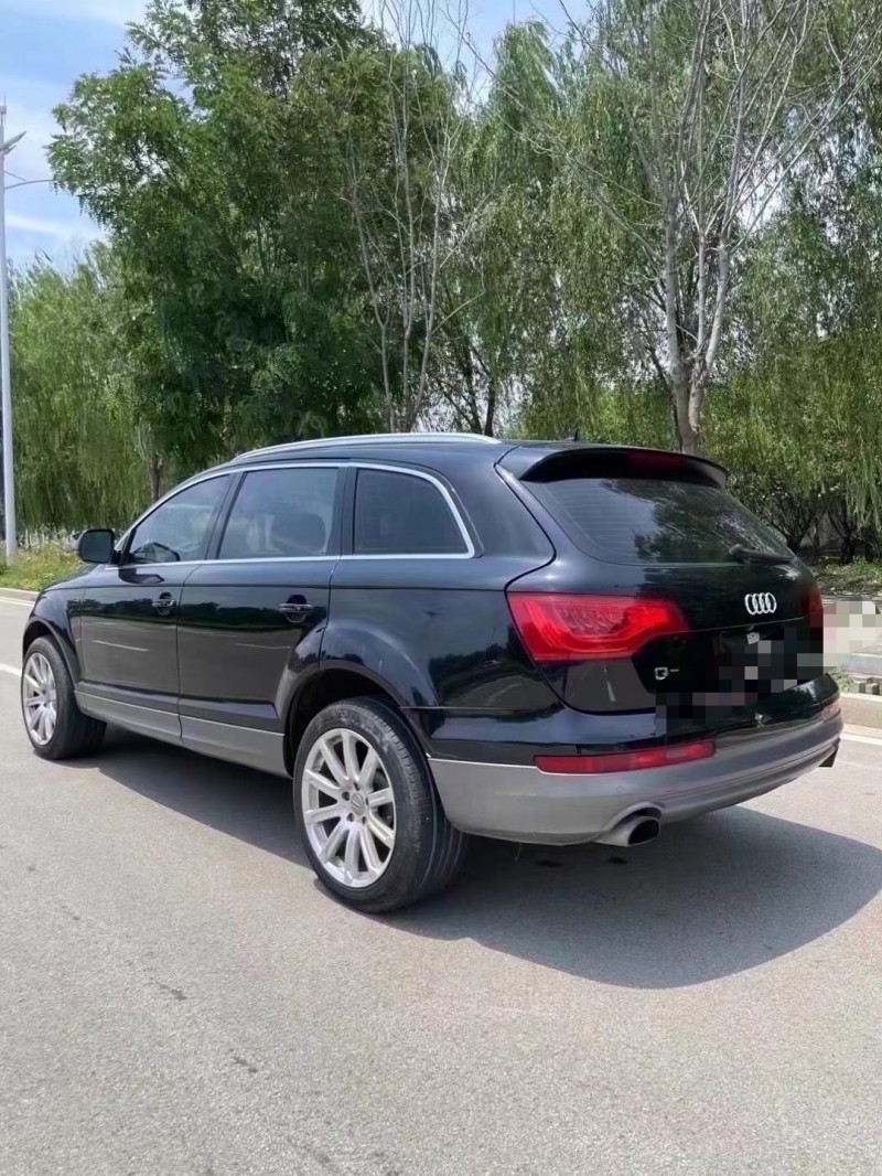 枣庄13年奥迪Q79