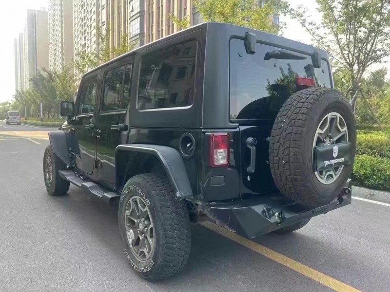 棗莊18年Jeep牧馬人8