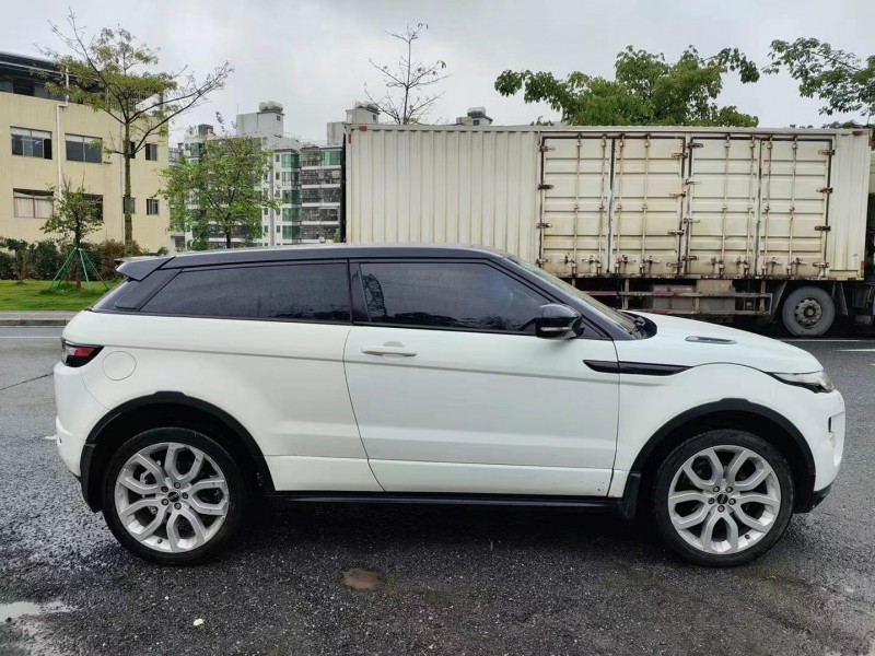 广州12年路虎极光4