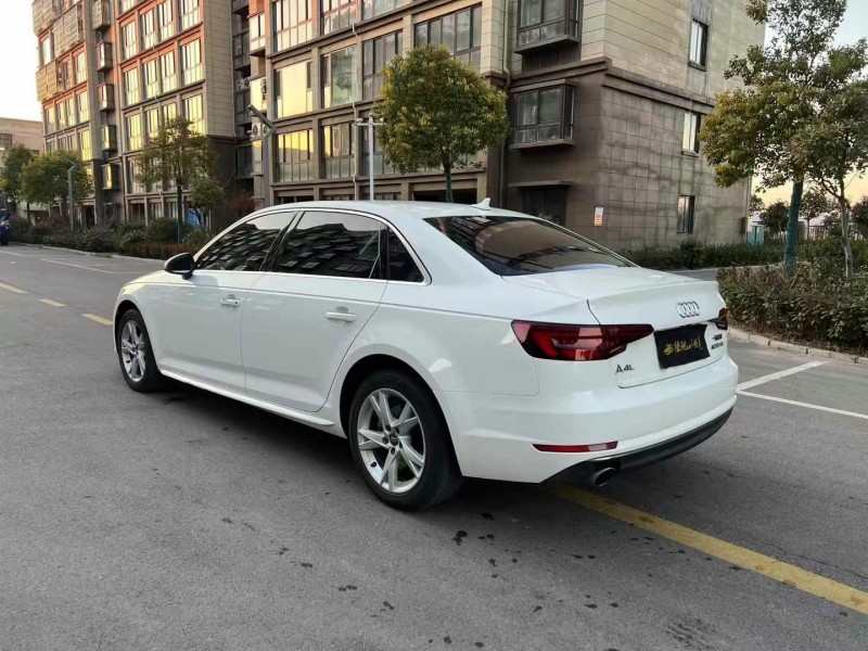 徐州18年奥迪A4L7