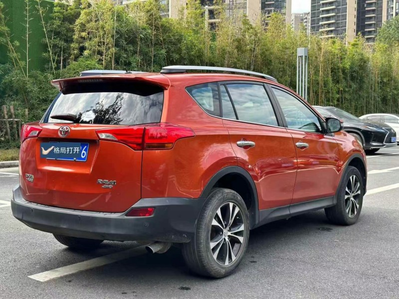 东莞13年丰田RAV4荣放8