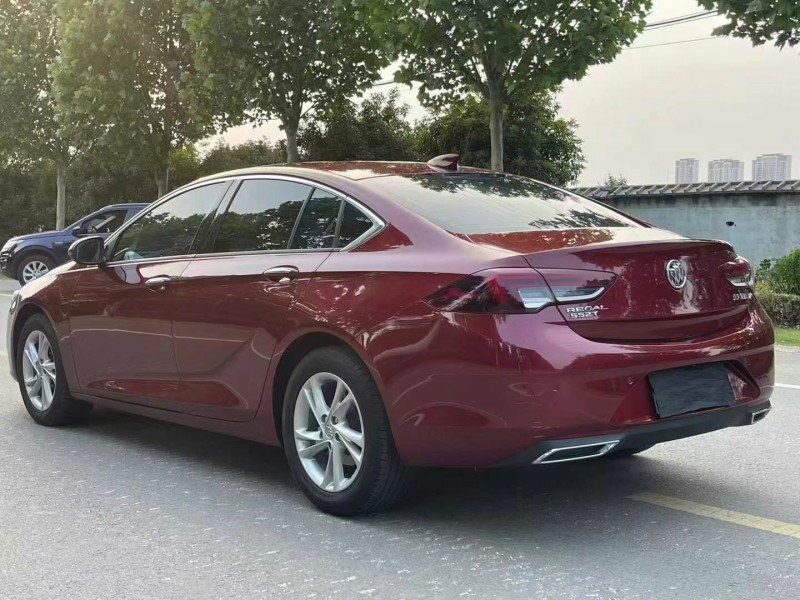 徐州22年别克君威7