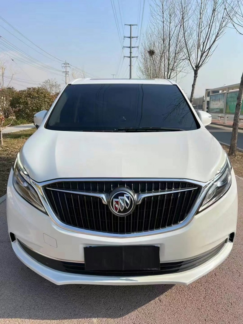 枣庄17年别克GL81