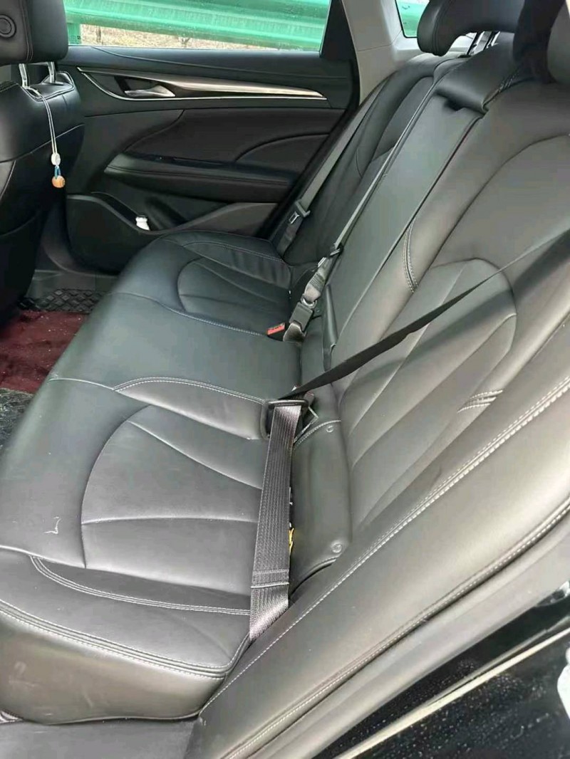 枣庄23年别克君越4