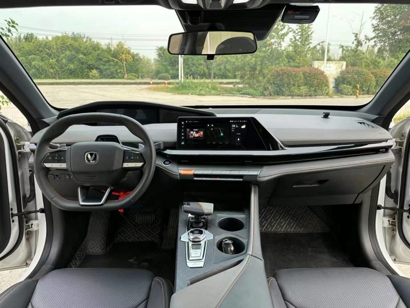 徐州22年長安汽車UNI5