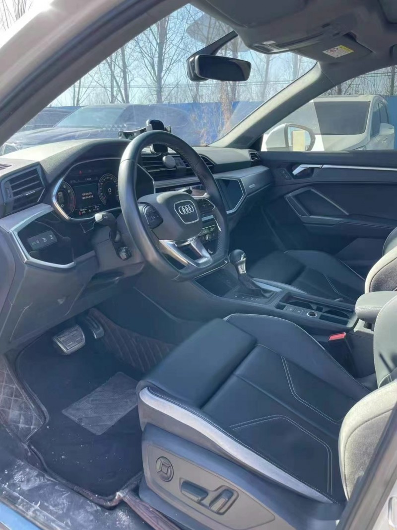 枣庄23年奥迪Q34