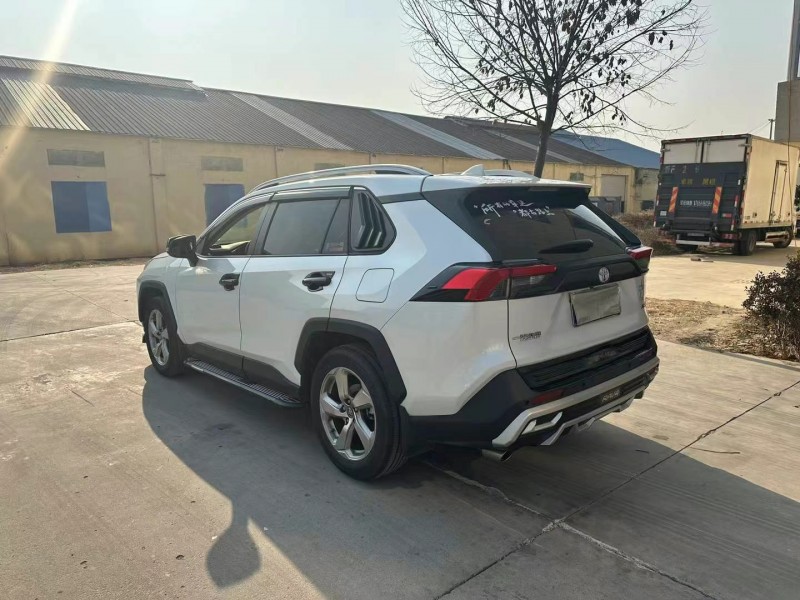 徐州22年丰田RAV4荣放3