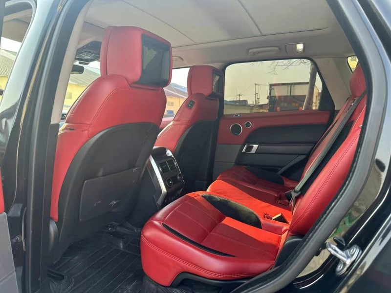 徐州18年路虎揽胜运动7