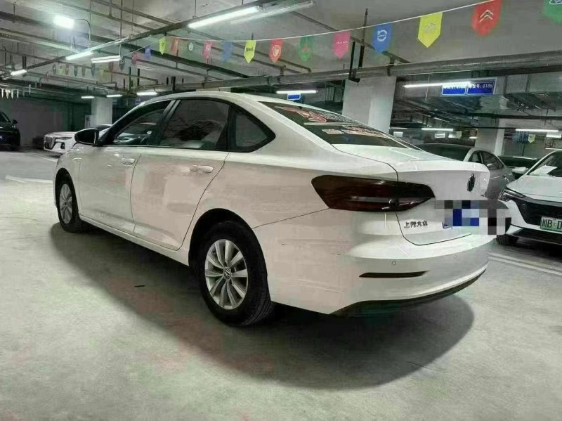 成都21年大眾朗逸4